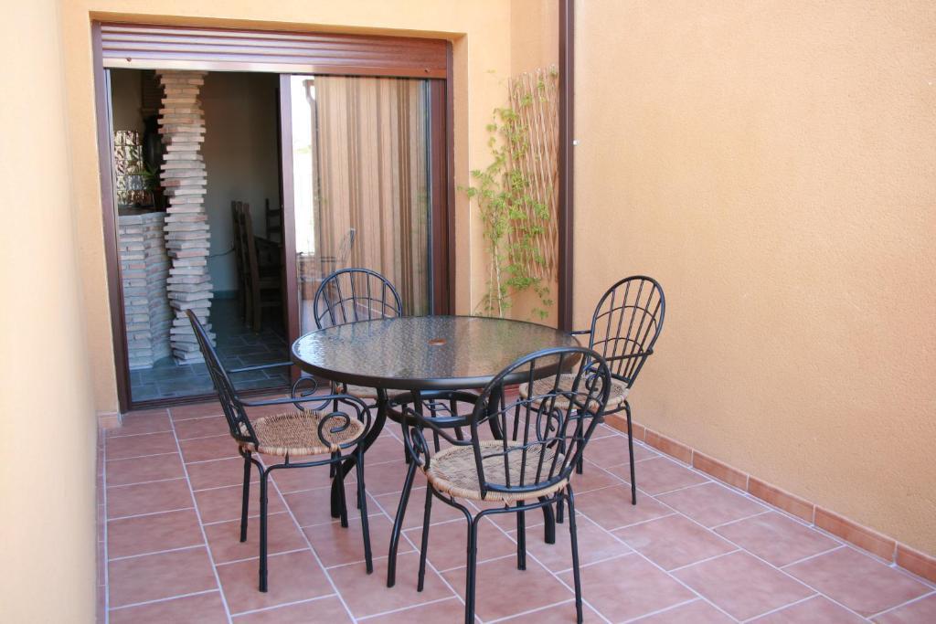 Apartahotel Al Alba Pozo Alcon Ruang foto