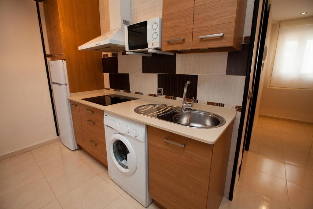 Apartahotel Al Alba Pozo Alcon Ruang foto