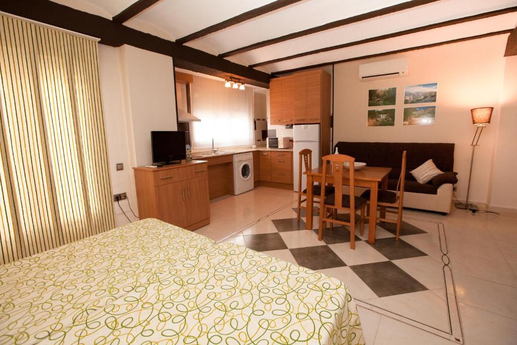 Apartahotel Al Alba Pozo Alcon Ruang foto