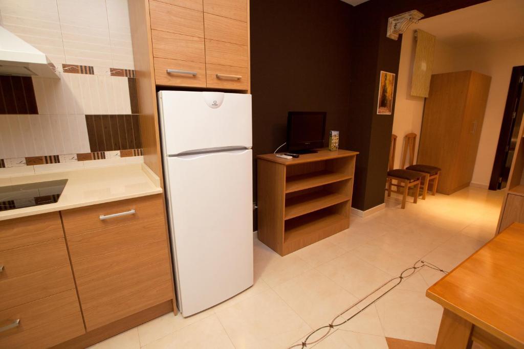 Apartahotel Al Alba Pozo Alcon Ruang foto