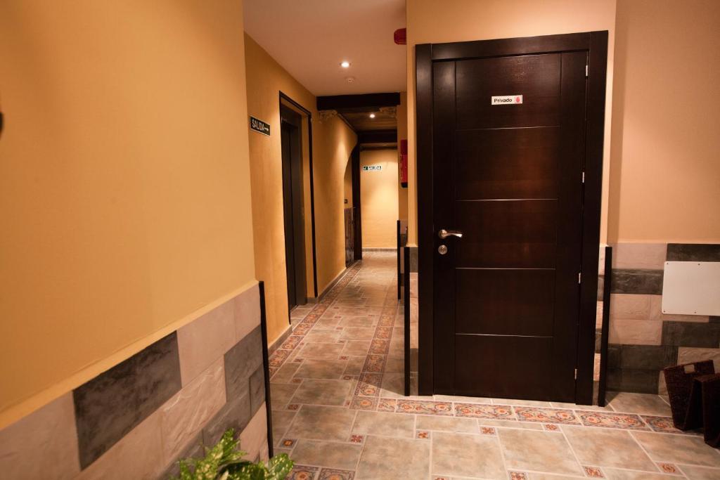 Apartahotel Al Alba Pozo Alcon Bagian luar foto