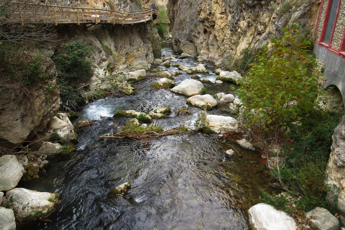 Apartahotel Al Alba Pozo Alcon Bagian luar foto